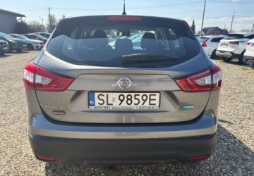 Nissan Qashqai II Crossover 1.5 dCi 110KM 2016 Nissan Qashqai Samochod z gwarancja 1.5 Diesel 110KM, zdjęcie 4
