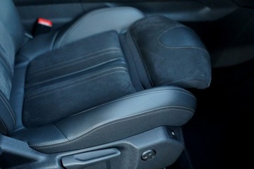 Peugeot 3008 II Crossover Facelifting  1.6 PureTech 180KM 2022 Peugeot 3008 GT LINE kamera skóra NAWI grip, zdjęcie 22