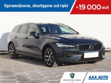 Volvo V60 II  Kombi Plug-in 2.0 T6 Plug-In Hybrid 341KM 2020 Volvo V60 T6 Twin Engine, 4X4, Automat, Skóra