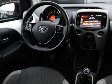 Toyota Aygo II Hatchback 3d Facelifting 1.0 VVT-i 72KM 2020 Toyota Aygo 1.0 VVT-i, Salon Polska, Serwis ASO, zdjęcie 6