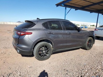 Alfa Romeo Stelvio SUV 2.0 Turbo 280KM 2018 Alfa Romeo Stelvio Ti Sport 2018 2.0l 2.0 Benzyna 280KM, zdjęcie 3