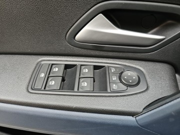 Dacia Duster III 1.2 TCe 130KM 2025 Dacia Duster Duster 1.2 TCe mHEV Journey, zdjęcie 17