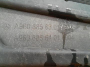 MERCEDES ACTROS MP4 11- ГЛУХАЯ РЕШЕТКА ПЕРЕДНЕГО БАМПЕРА A9608856301