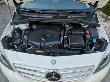 Mercedes Klasa B W246 Sports Tourer 180 CDI BlueEFFICIENCY 109KM 2013 Mercedes B 180 1.8 CDI 109KM Klimatr Navi Isofix, zdjęcie 25