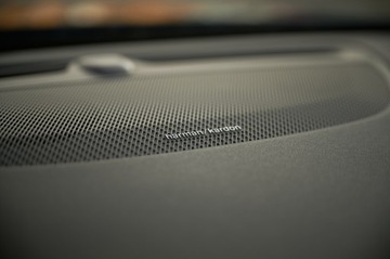 Volvo S60 III Sedan 2.0 T5 250KM 2019 R-DESIGN Z PAKIETEM HEICO__ 250KM __MEGA WYPOSAŻENIE, zdjęcie 38