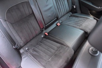 Skoda Superb III Kombi Facelifting 2.0 TSI 190KM 2021 Skoda Superb SalonPL Combi Style TSI 190KM DSG7 ACC Pakiety Matrix Alcanta, zdjęcie 33