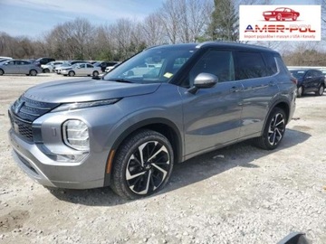 Mitsubishi Outlander III 2023 Mitsubishi Outlander 2023, 2.5L, 4x4, SEL, od ubezpieczalni 2.5 Benzyna