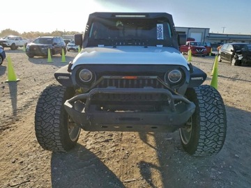 Jeep Gladiator 2020 Jeep Gladiator Sport 2020 3.6 Benzyna 285KM, zdjęcie 5