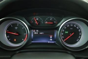 Opel Insignia II Sports Tourer 1.6 CDTI 136KM 2018 Opel Insignia 1.6 CDTI, Automat, Skóra, Navi, zdjęcie 7