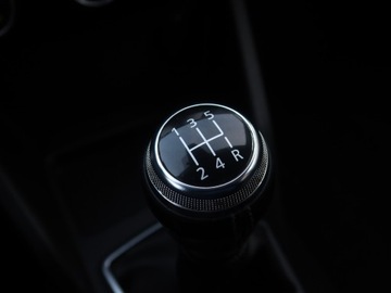 Dacia Duster II SUV 1.6 SCe 115KM 2018 Dacia Duster 1.6 SCe, Navi, Klima, Tempomat, zdjęcie 17