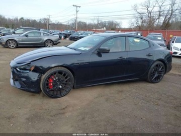 Maserati Ghibli III 2023 Maserati Ghibli Modena Q4 2023 3.0l 3.0 Benzyna 424KM, zdjęcie 2