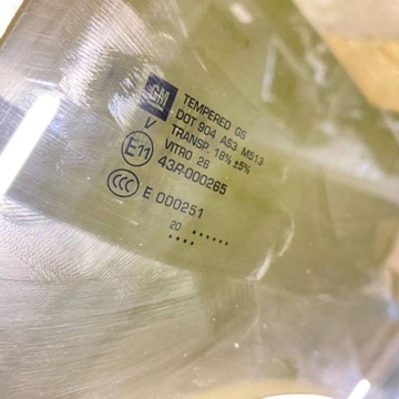 CHEVROLET EQUINOX 2020 LEVÝ STRANA BOČNÍ (DRZWI)