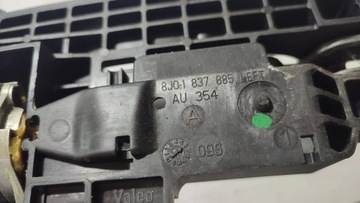 AUDI TT TTS MK2 2013 PŘEDNÍ STRANA LEVÝ KLIKA VNĚJŠÍ