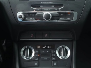 Audi Q3 I SUV 1.4 TFSI 150KM 2014 Audi Q3 1.4 TFSI, Salon Polska, Automat, Skóra, zdjęcie 12