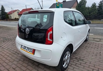 Volkswagen up! Hatchback 5d 1.0 MPI 60KM 2015 Volkswagen up Benzynaprosto z Niemiec Benzyna 60KM, zdjęcie 4