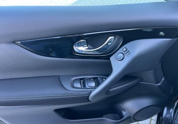 Nissan Qashqai II Crossover 1.6 DIG-T 163KM 2017 Nissan Qashqai 1.6Benz.163KM 6Bieg.Klimatr.Navi Kamera KEY BLUET.LEDY Opla, zdjęcie 17