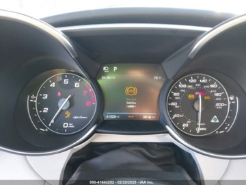 Alfa Romeo Giulia II 2018 Alfa Romeo Giulia Quadrifoglio 2018 2.9l 2.9 Benzyna 505KM, zdjęcie 10