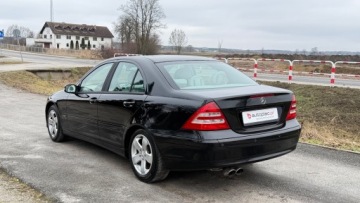 Mercedes Klasa C W203 Sedan W203 1.8 (C 180 Kompressor) 143KM 2005 Mercedes-Benz Klasa C Raty 1.8 benz Lpg Salon Polska Manual skora Klimat, zdjęcie 11