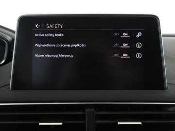 Peugeot 3008 II Crossover 1.2 PureTech 130KM 2018 Peugeot 3008 full LED półskóra navi el. fotele, zdjęcie 24