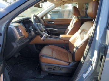 Nissan Pathfinder III 2022 Nissan Pathfinder 2022, 3.5L, PLATINUM, od ubezpieczalni 3.5 Benzyna 284KM, zdjęcie 7