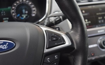 Ford Mondeo V Kombi 2.0 TDCi 180KM 2016 Ford Mondeo 2.0 TDCI 180P AWD Vignale PowerShif Fuul Ledy Kamera Lopa, zdjęcie 21