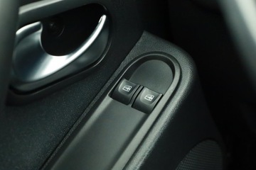 Dacia Duster I SUV Facelifting 1.2 TCe (Euro 6) 125KM 2017 Dacia Duster 1.2 TCe, Navi, Klima, Tempomat, zdjęcie 13