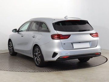 Kia Ceed III Kombi Facelifting 1.5 T-GDI 160KM 2022 Kia Ceed 1.5 T-GDI, Salon Polska, Serwis ASO, zdjęcie 3