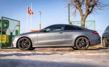 Mercedes Klasa E W213 Cabrio 2.0 200 184KM 2018 Mercedes-Benz Klasa E Mercedes-Benz Klasa E W213 2.0 4Matic 184KM AMG-Line, zdjęcie 5