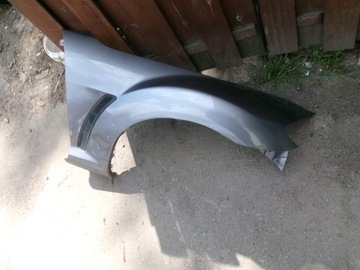 MAZDA RX8 BLATNÍK PRAVÝ PŘEDNÍ