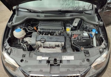 Seat Ibiza IV Hatchback 5d 1.4 MPI 85KM 2012 Seat Ibiza SEAT Ibiza IV Ibiza Reference 1.4 Benzyna 86KM, zdjęcie 12