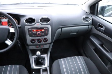 Ford Focus II Hatchback 5d 1.6 Duratec 100KM 2011 Ford Focus 1.6 16V, Salon Polska, Klima, zdjęcie 7