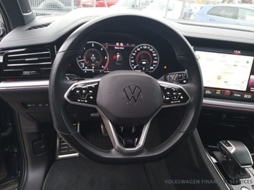 Volkswagen Touareg III SUV 3.0 V6 SCR TDI 286KM 2021 Volkswagen Touareg 3.0 4Mot R-Line NAJEM 3 LATA-34, zdjęcie 8