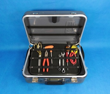 КЕЙС ДЛЯ ПРОФЕССИОНАЛЬНОГО ОБСЛУЖИВАНИЯ II