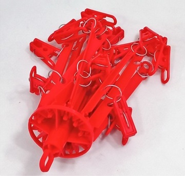 Красная вешалка для сушилки для одежды с зажимами