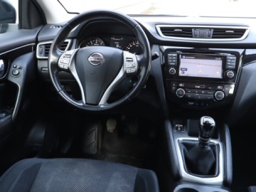 Nissan Qashqai II Crossover 1.2 DIG-T 115KM 2016 Nissan Qashqai 1.2 DIG-T, Salon Polska, Navi, zdjęcie 6