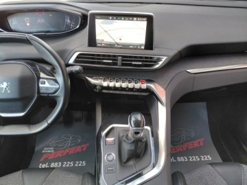 Peugeot 3008 II Crossover 1.2 PureTech 130KM 2019 Peugeot 3008 Full LED Navi Kamera Klimatronik Sensor 1.2 Benzyna 130KM, zdjęcie 21