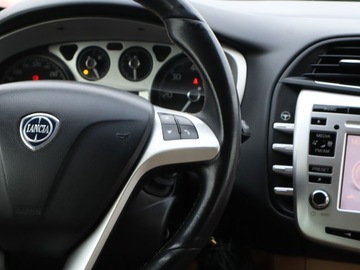 Lancia Delta III 2011 Lancia Delta 1.6 JTD, Navi, Xenon, Klima, zdjęcie 17