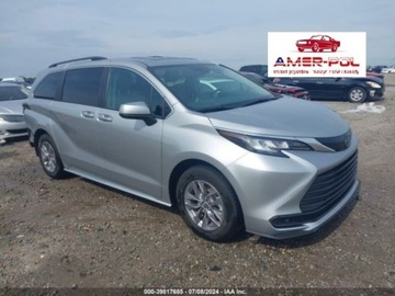 Toyota Sienna III 2023 Toyota Sienna Le, 2023r., 2.5L 2.5 Benzyna 245KM