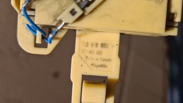 SENZOR ÚROVNI PALIVA VW TOUAREG