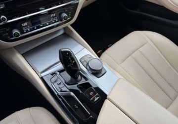 BMW Seria 5 G30-G31 Touring Facelifting 2.0 520d 190KM 2022 BMW Seria 5 190KM salon Polska 1wl serwis kamera VAT23 2.0 Diesel 190KM, zdjęcie 21