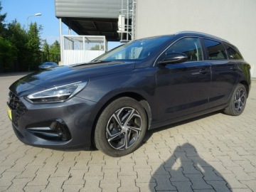 Hyundai i30 III Wagon Facelifting 1.0 T-GDI 120KM 2022 Hyundai i30 1.0 T-GDI 120KM , Smart, Salon PL,