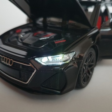 модель Audi RS6 C8 1:24 (длина 20см!) открывающиеся двери светодиодный металлический звук