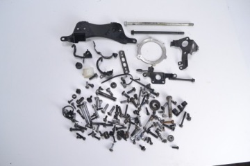 Śruby stelaż wypełnienie YAMAHA TDM 900 02-10