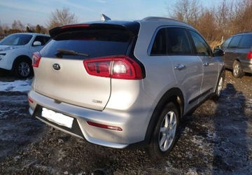 Kia Niro I Crossover 1.6 GDi Hybrid 141KM 2017 Kia Niro Kia Niro 1.6 hybryda klima kamera stan bdb gwarancja przebiegu 1.6, zdjęcie 2