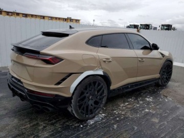 Lamborghini Urus 2024 Lamborghini Urus S 2024 4.0 Benzyna 657KM, zdjęcie 3