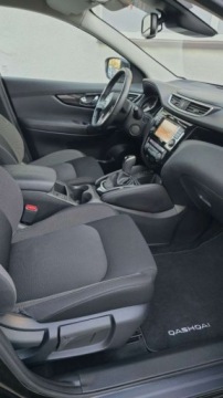 Nissan Qashqai II Crossover Facelifting 1.3 DIG-T  160KM 2019 Nissan Qashqai 1,3 benzyna 160 KM NAVI automat OPLACONY 1.3 Benzyna 160KM, zdjęcie 16