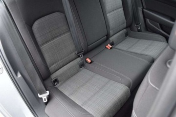 Volkswagen Passat B8 Variant Facelifting 2.0 TDI SCR 200KM 2022 Volkswagen Passat 2.0 TDi 200KM DSG7 Business SalonPL ASO NaviKameraTravel, zdjęcie 32