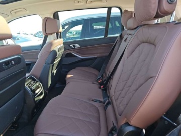 BMW X7 2026 BMW X7 xDrive40i 2026 3.0 Benzyna 375KM, zdjęcie 16