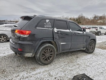 Jeep Grand Cherokee IV 2016 Jeep Grand Cherokee 2016 JEEP GRAND CHEROKEE LAREDO 3.6 Benzyna 293KM, zdjęcie 2