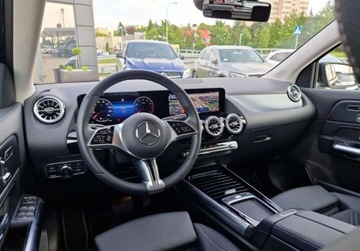 Mercedes GLA II Off-roader Facelifting 1.3 200 163KM 2024 Mercedes-Benz GLA 200 7G-DCT Progresive Pakiet Night Salon Polska Jak n, zdjęcie 19